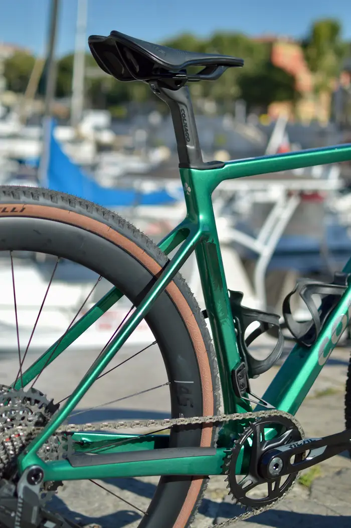 Colnago G4-X Gravel Bike (Sram Rival XPLR) Vision SC 45 detail 2