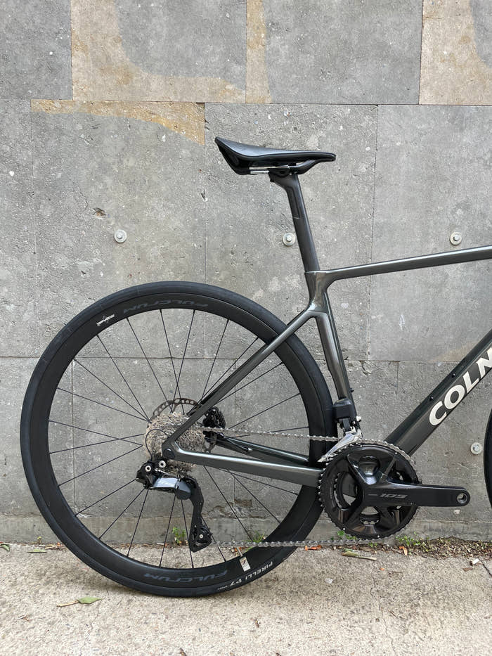 Colnago V4 Disc Road Bike (Shimano 105 Di2) Ex-Demo - Size 455 detail 1