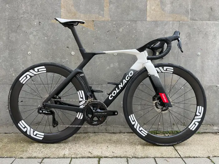 Colnago Y1Rs (Shimano Dura Ace di2 12s) detail 1