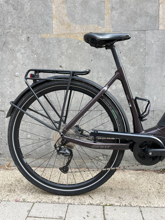 Giant DailyTour E+3 LDS Electric Urban Bike Ex-Demo 2025 Size M detail 1