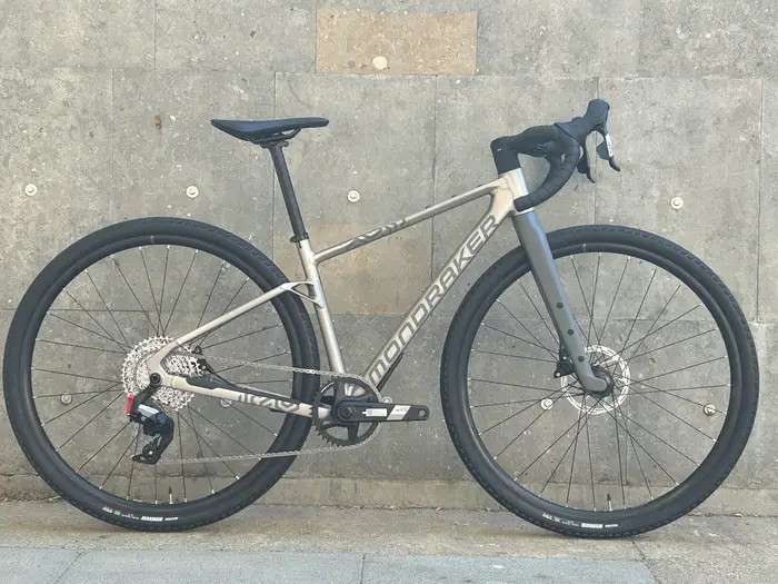 Mondraker ARID R Gravel Alloy Stealth Bike (SRAM Apex AXS) detail 1
